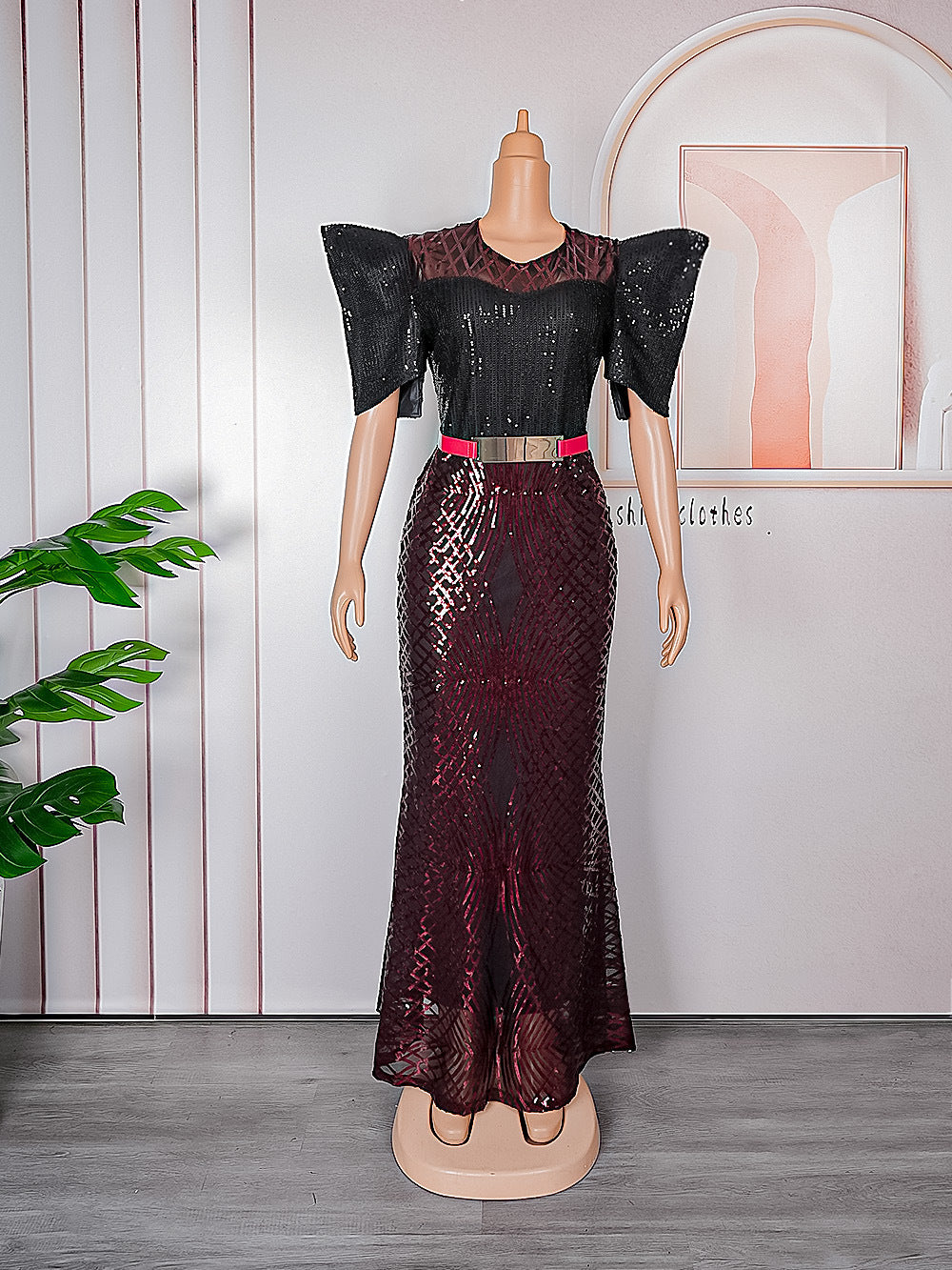 Sequins Point Shoulder Formal Evening Wear Plus Size Gown