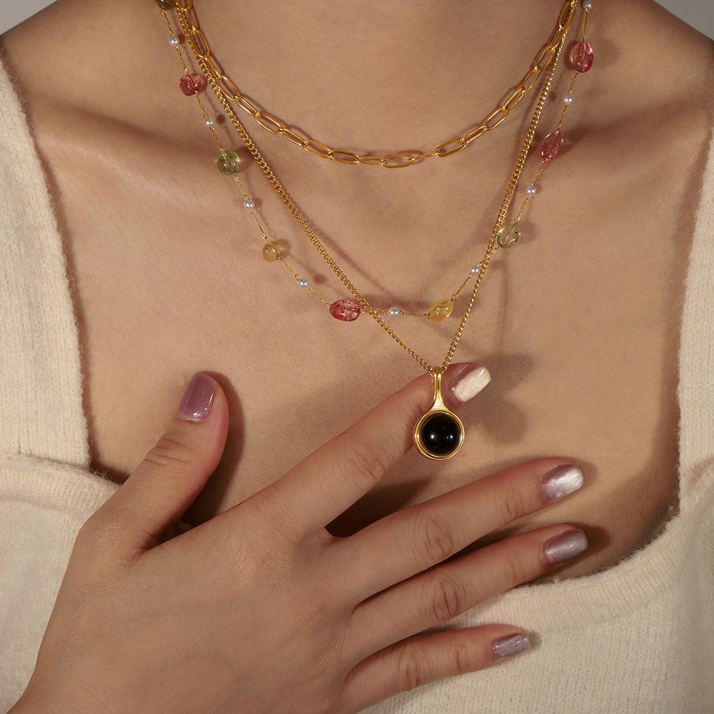 18K gold exquisite and fashionable clavicle chain inlaid with gemstone design light luxury style necklace