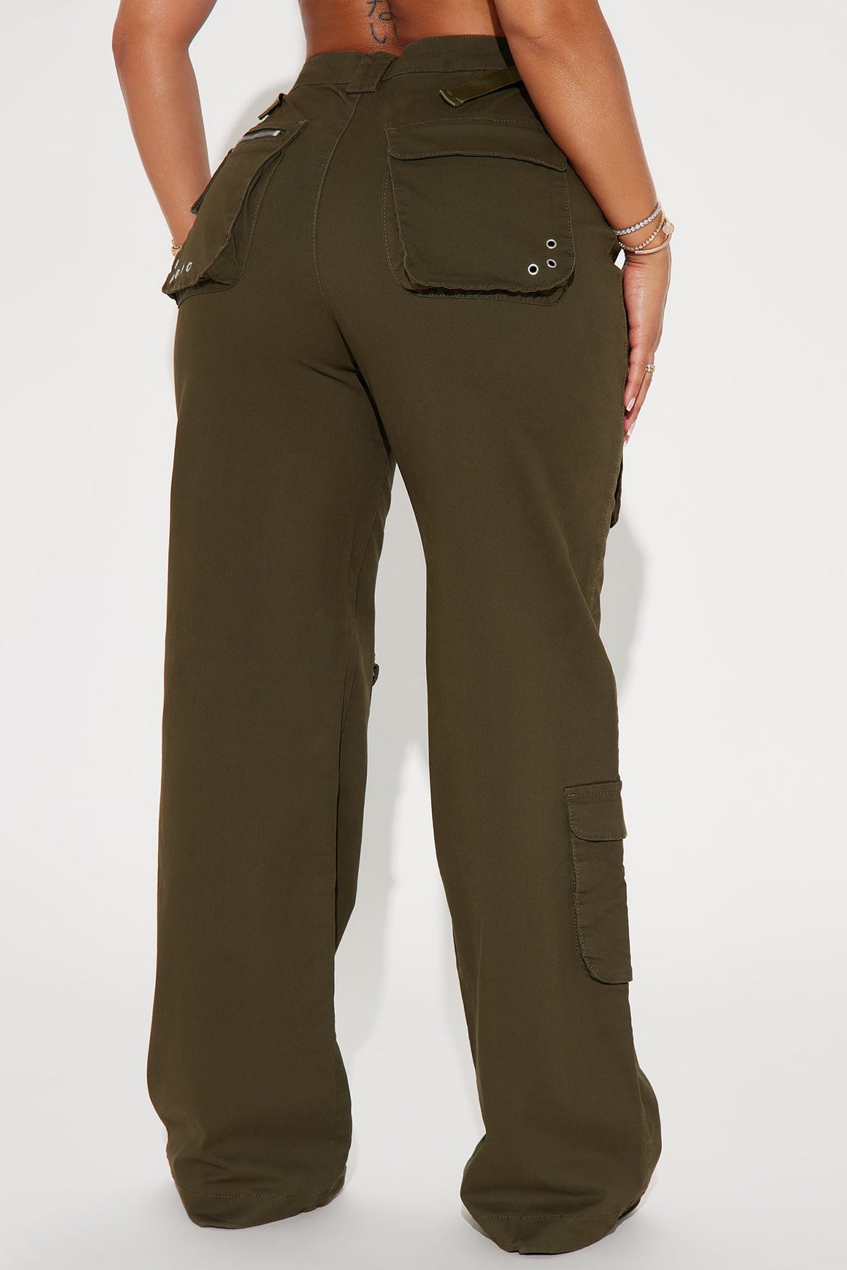 I'm In Town Wide Leg Cargo Jogger - Olive