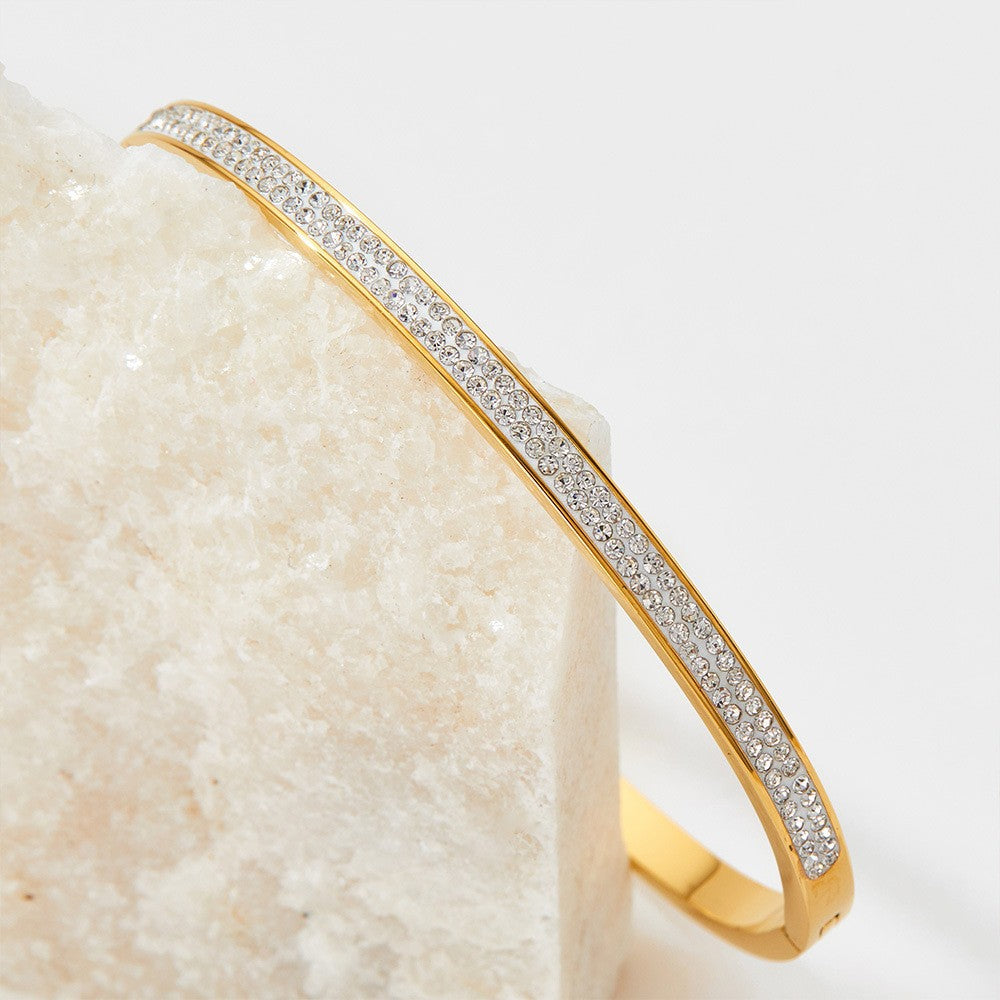 18K gold exquisite and dazzling double-row diamond-studded baby's breath design bracelet