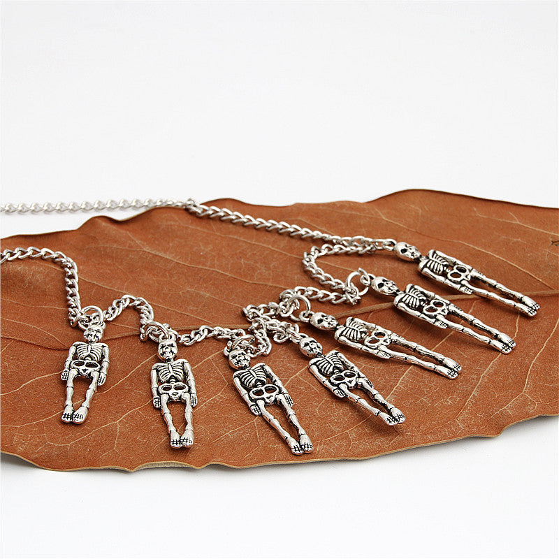 7 skull punk pendant necklaces