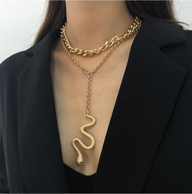 Alloy Necklace Fashion Creative Design Animal Snake Pendant Necklace