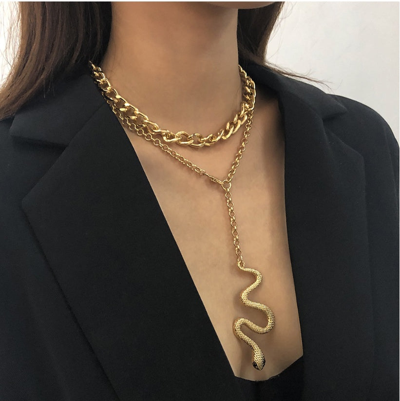 Alloy Necklace Fashion Creative Design Animal Snake Pendant Necklace