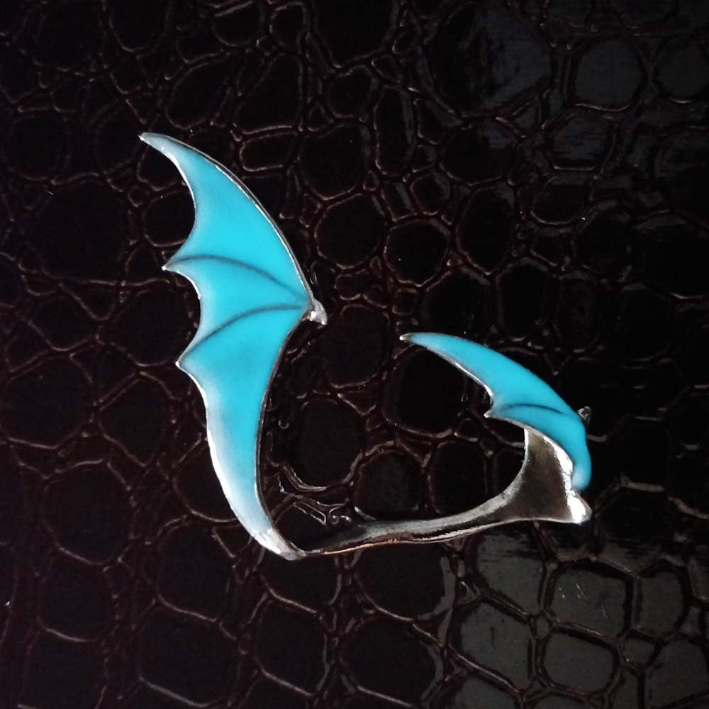 Glow In The Dark Dragon Wing Cuff Style Earring