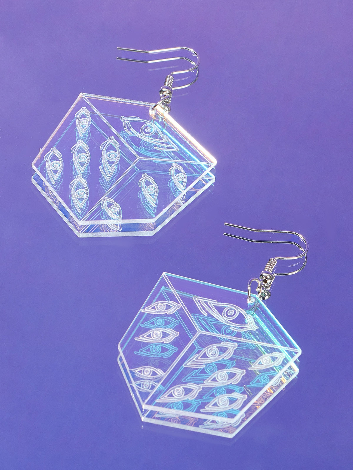 ROMWE Holographic Eye Detail Geometric Drop Earrings