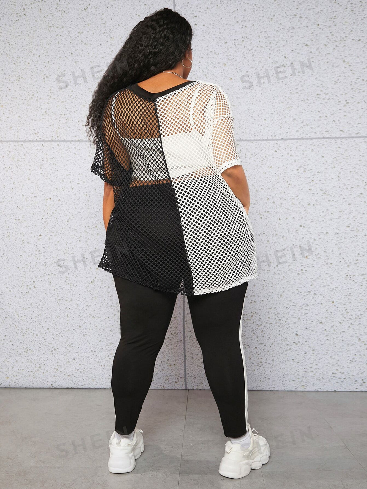 CURVE  Plus Colorblock Drop Shoulder Mesh Top Without Bra