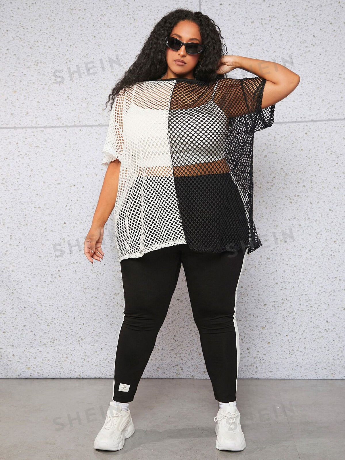 CURVE  Plus Colorblock Drop Shoulder Mesh Top Without Bra