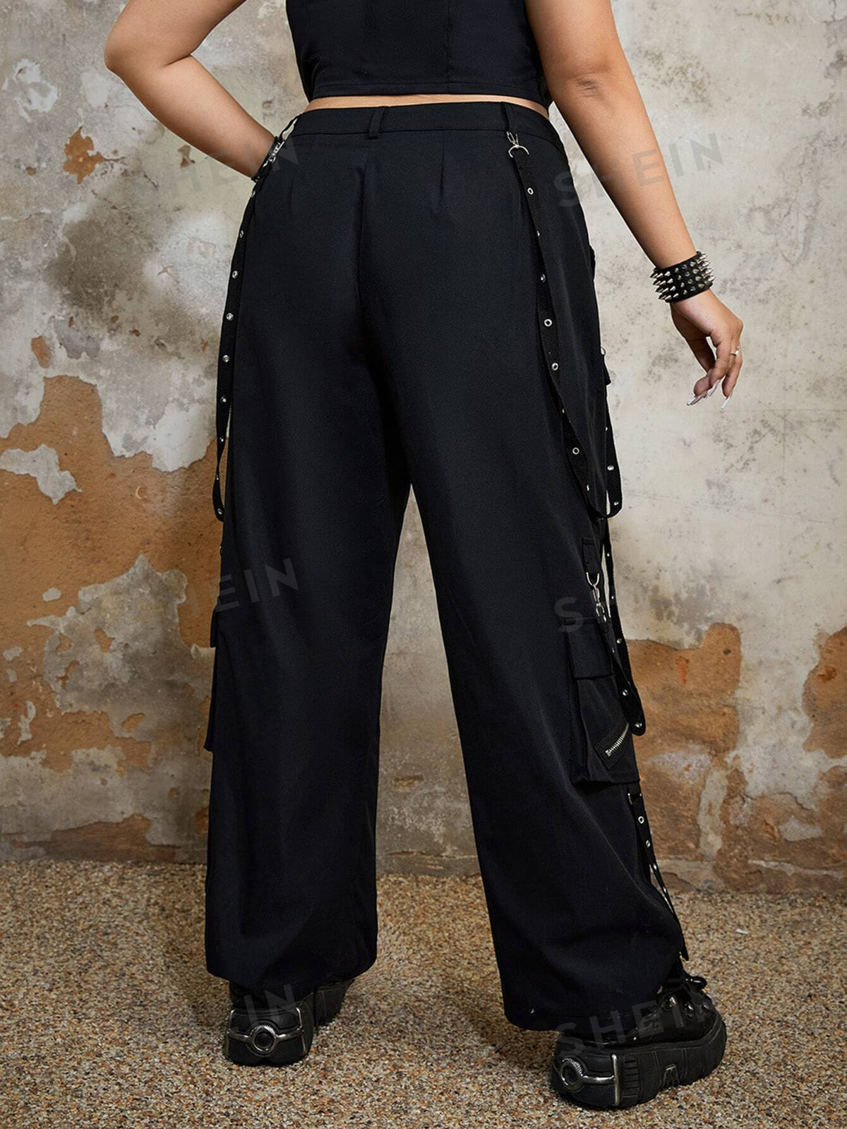 ROMWE Grunge Punk Plus Grommet Eyelet Detail Flap Pocket Side Cargo Pants