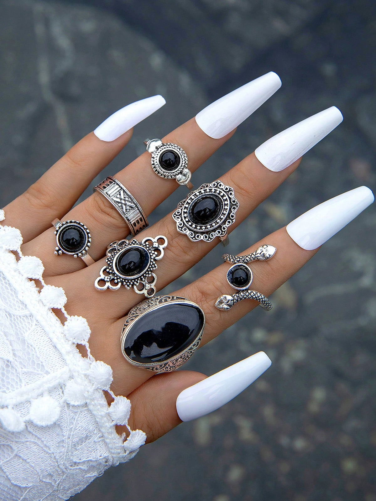 ROMWE Goth 7pcs Funky Zinc Alloy Oval & Snake Decor Ring For Women For Daily Decoration