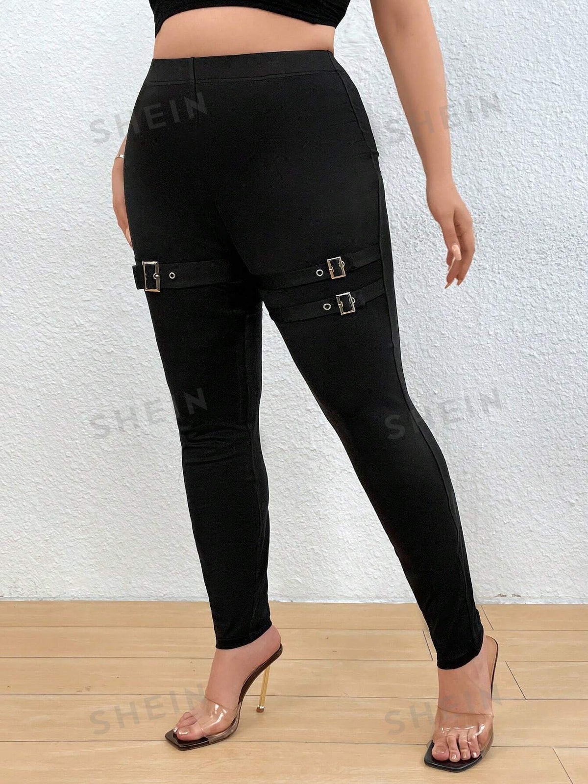 ICON Plus Buckle Detail Leggings