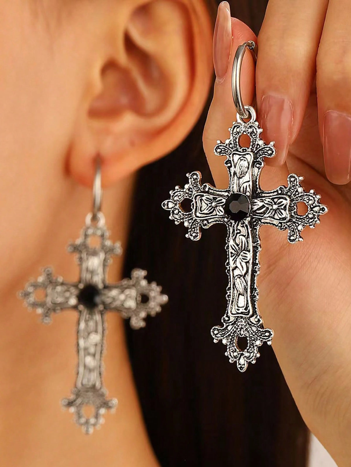 ROMWE Goth Gothic Vintage Style Flower Vine Cross Dangle Earrings