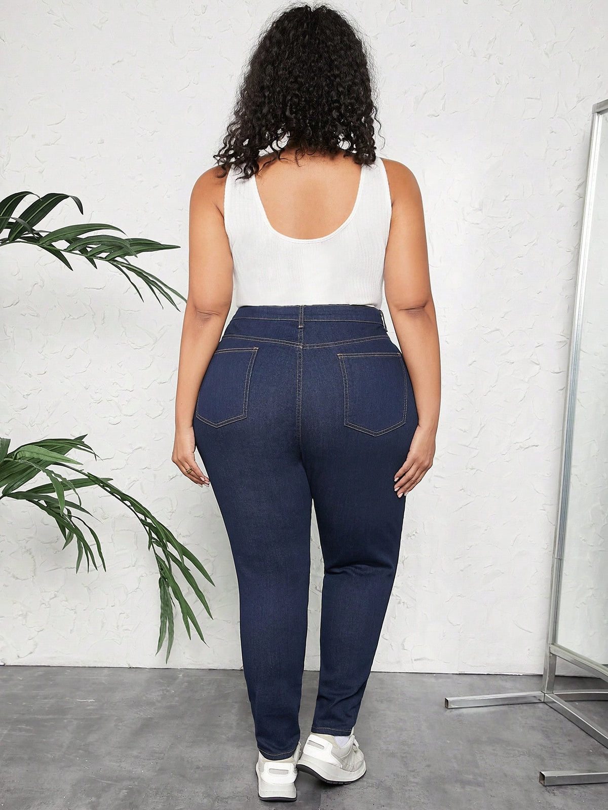 CURVE  Plus Size Women's Skinny Ripped Jeans