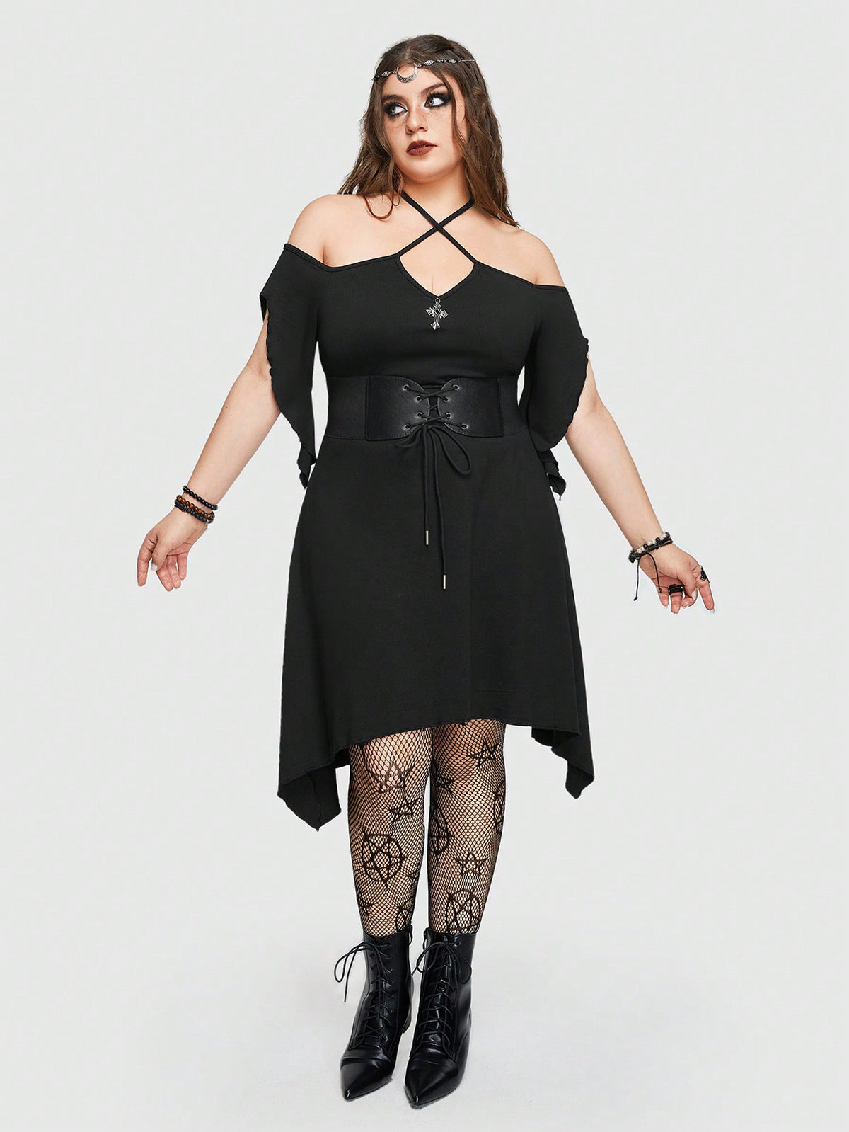 ROMWE Goth Plus Size Hollow Out Shoulder Asymmetrical Hem Halter Neck Dress