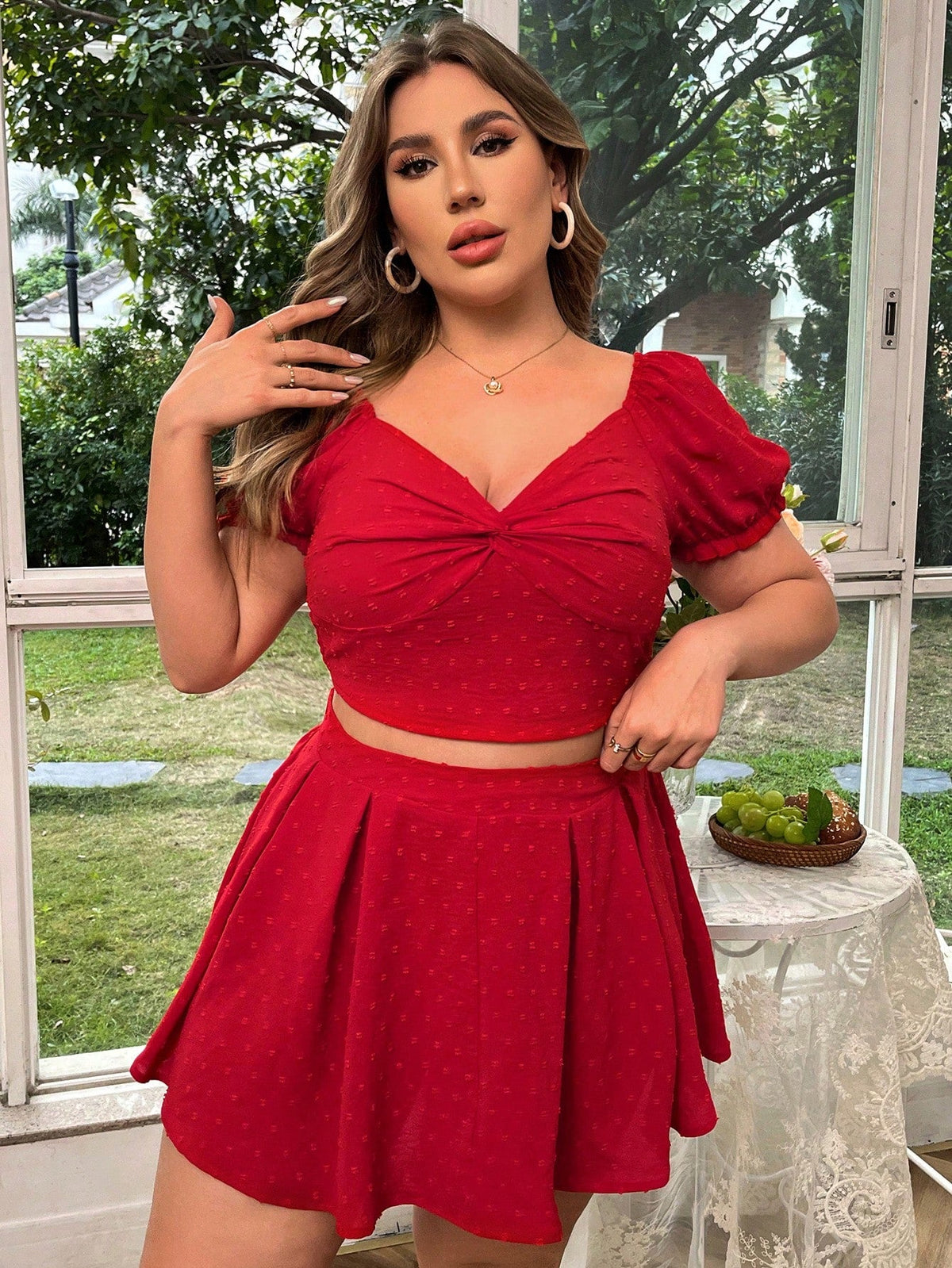 Plus Size Women's Twist Crop Top And Skirt Set