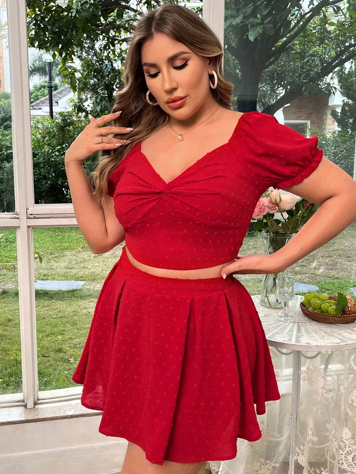 Plus Size Women's Twist Crop Top And Skirt Set