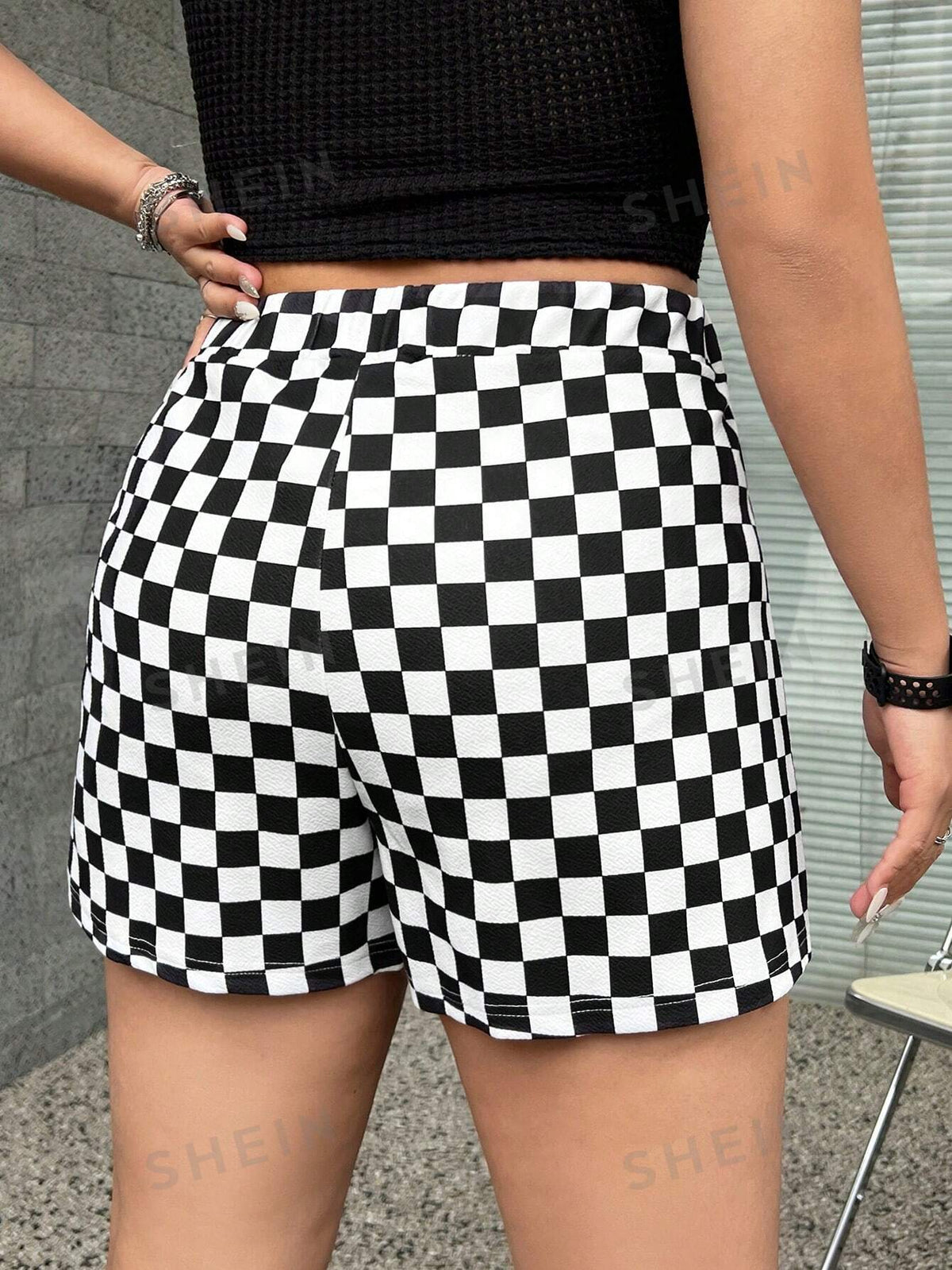 Coolane Women's Plus Size Checkerboard Black And White Print Wrap Culottes