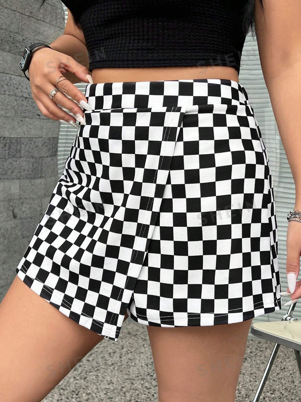 Coolane Women's Plus Size Checkerboard Black And White Print Wrap Culottes