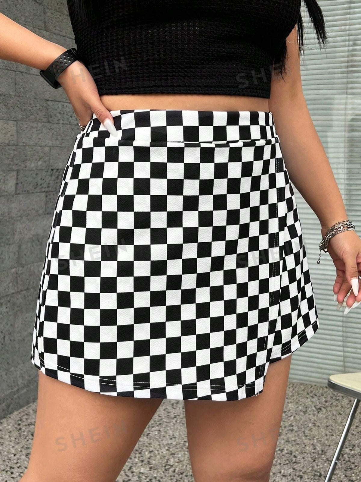 Coolane Women's Plus Size Checkerboard Black And White Print Wrap Culottes