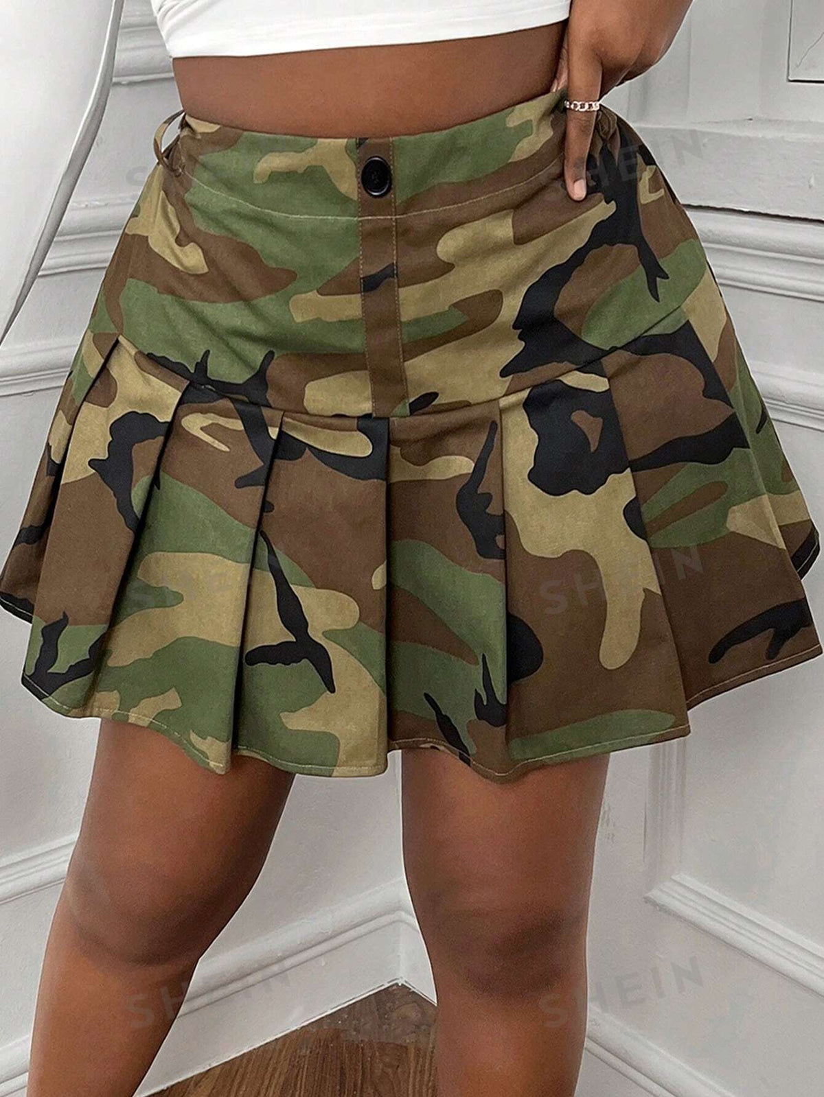 CURVE  Plus Size Summer Classic Camouflage Pleated Skirt