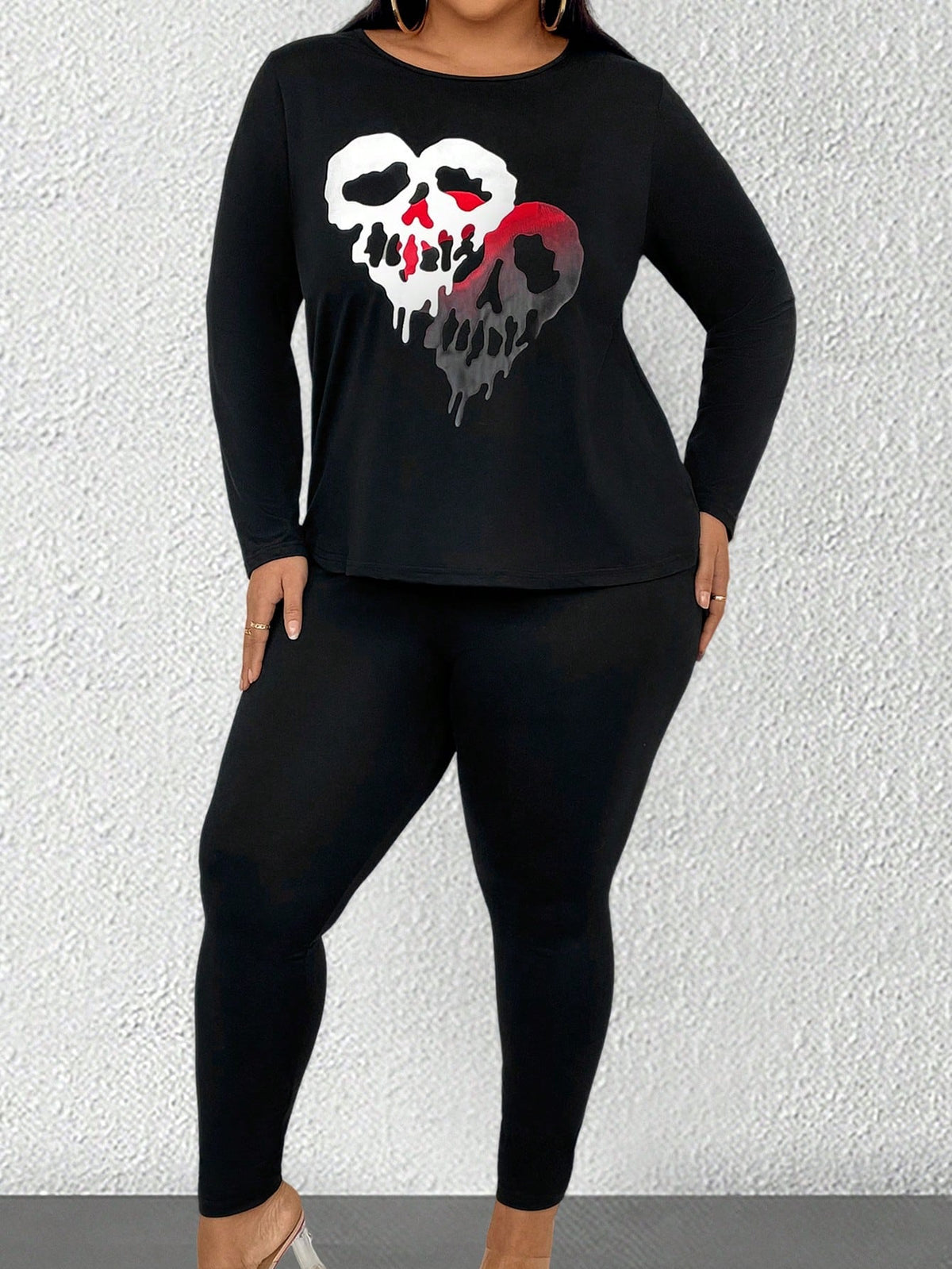 Plus Skull Print Tee & Leggings