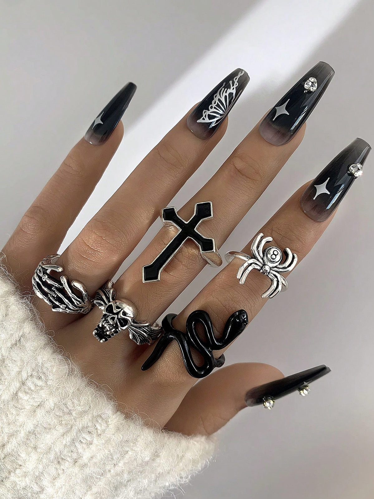 ROMWE Goth 5pcs/Set Vintage Alloy Cross, Snake, And Skull Design Dripping Oil Ring Set For Women As Party Gifts (Artificial Oil Dripping Colors May Vary Slightly Between Batches)