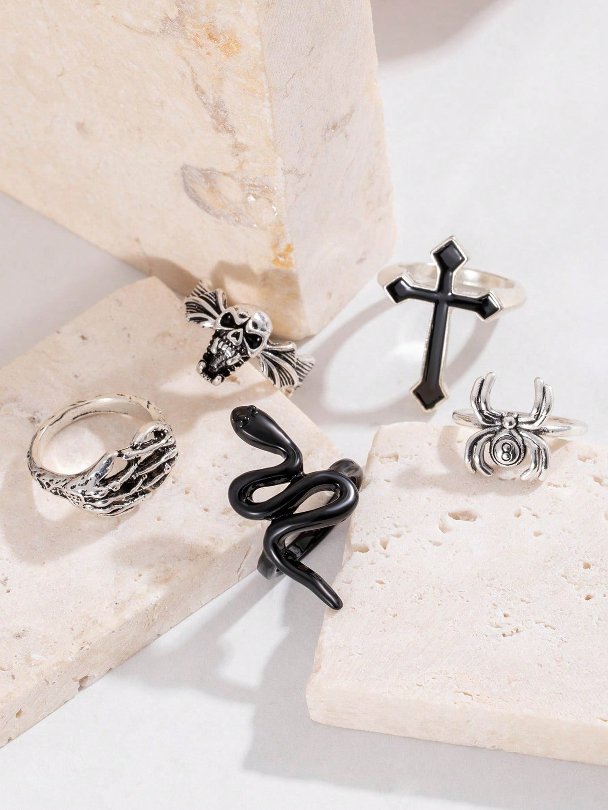 ROMWE Goth 5pcs/Set Vintage Alloy Cross, Snake, And Skull Design Dripping Oil Ring Set For Women As Party Gifts (Artificial Oil Dripping Colors May Vary Slightly Between Batches)