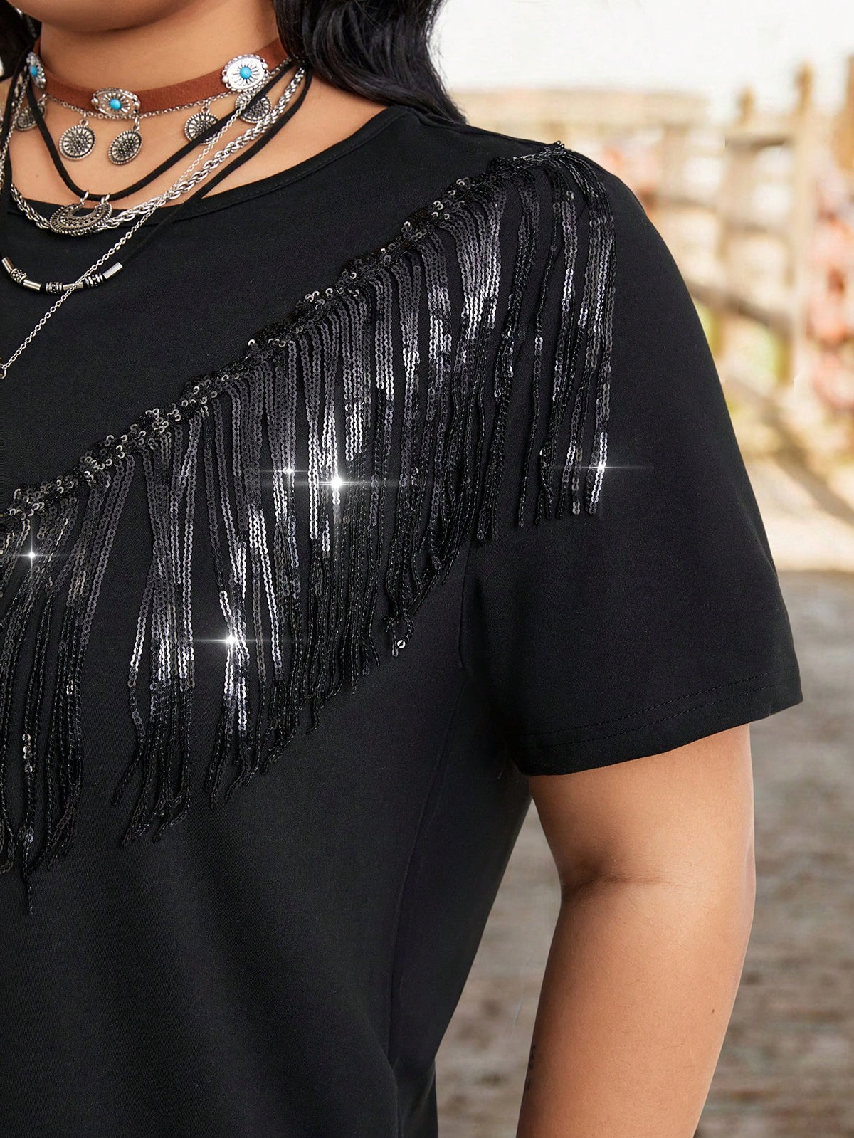 LUNE Plus Size Music Festival Party Western Casual Fashion T-Shirt With Fringe, Sequins, Casual Vacation T-Shirt