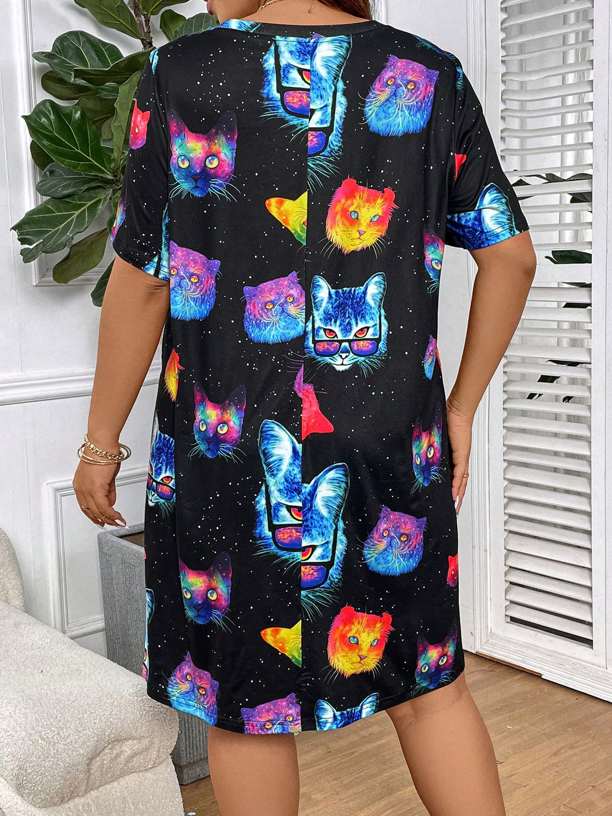 Essnce Plus Size Casual Ombre Cat Print Short Sleeve Dress For Summer