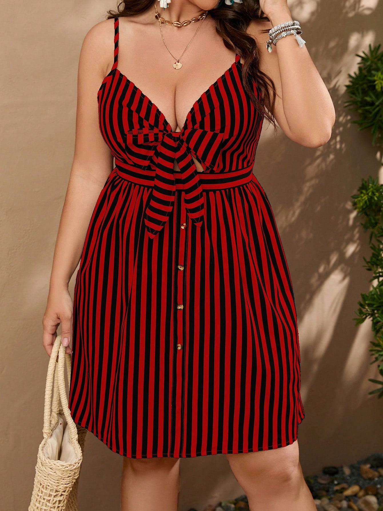 WYWH Women Plus Size Striped Casual Spaghetti Strap Dress With Front Knot Detail For Summer