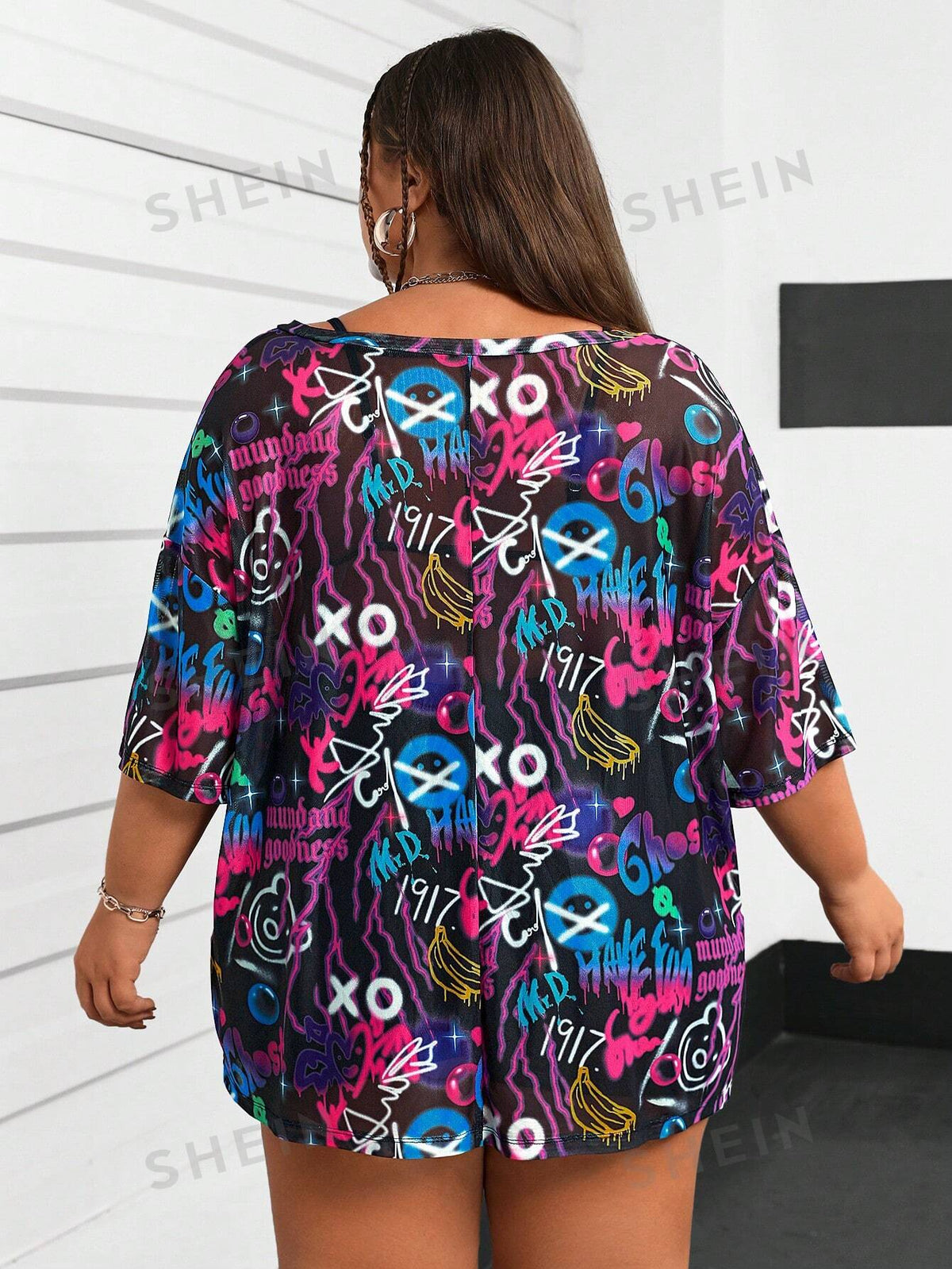 CURVE  Plus Size Summer Fashion Graffiti Print Mesh Loose T-Shirt With Sheer Details