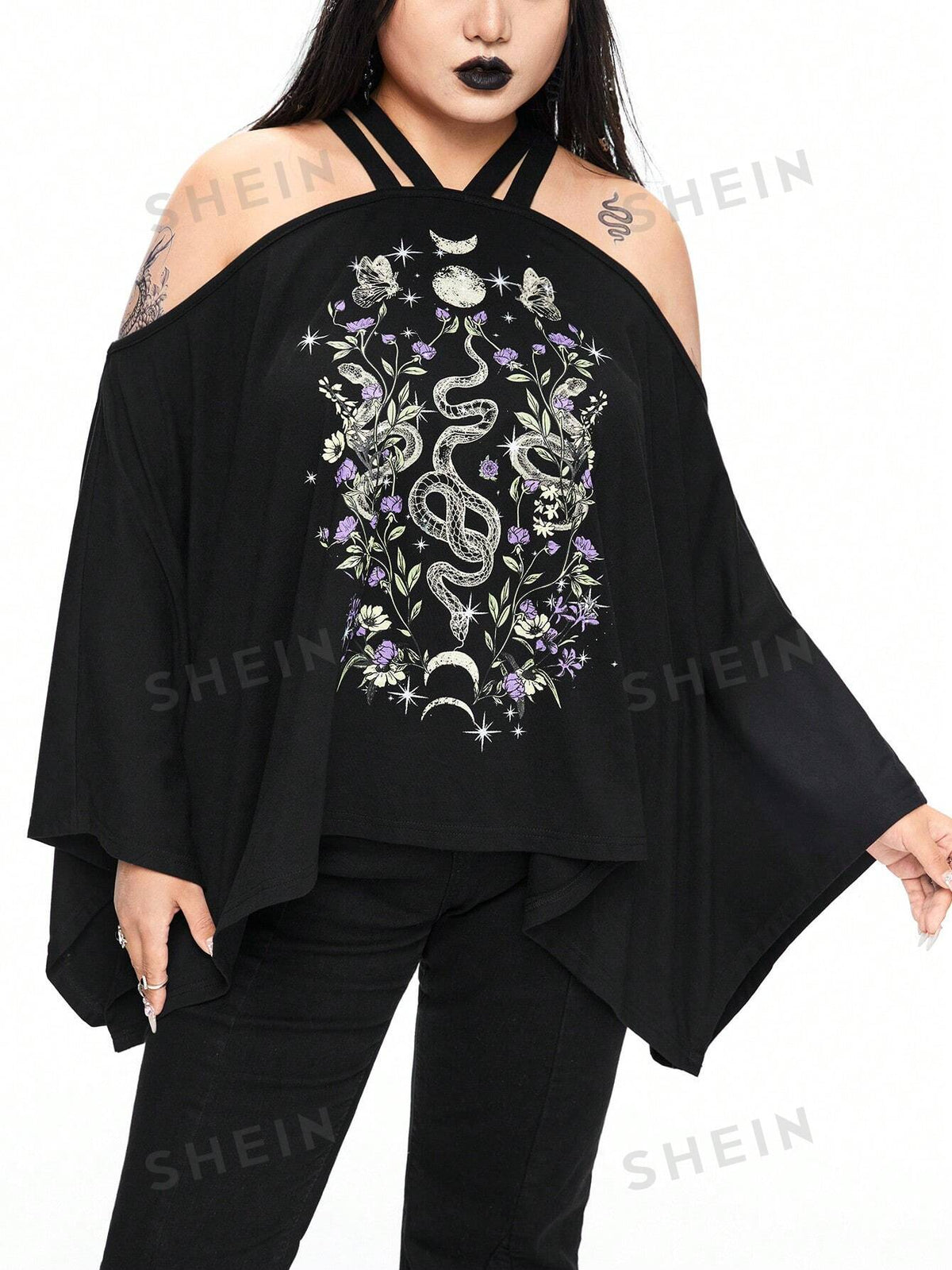 ROMWE Goth Gothic Sexy Mysterious Snake, Star, Moon, And Flower Printed Plus Size Batwing T-Shirt