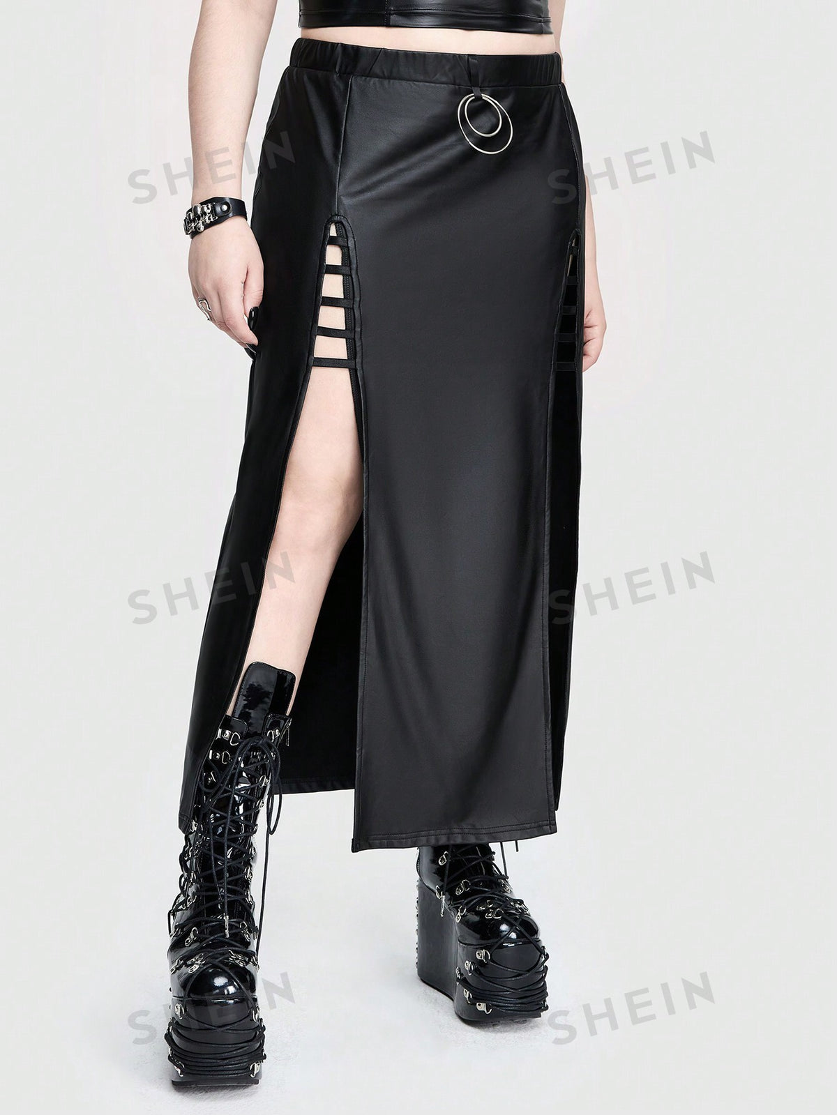 ROMWE Goth Sexy Mature Elegant High Slit Slim Fit With Criss-Cross Straps, Round Ring & Moon-Shaped Metallic Decorations, Stretchy Solid Color Plus Size Skirt For Parties