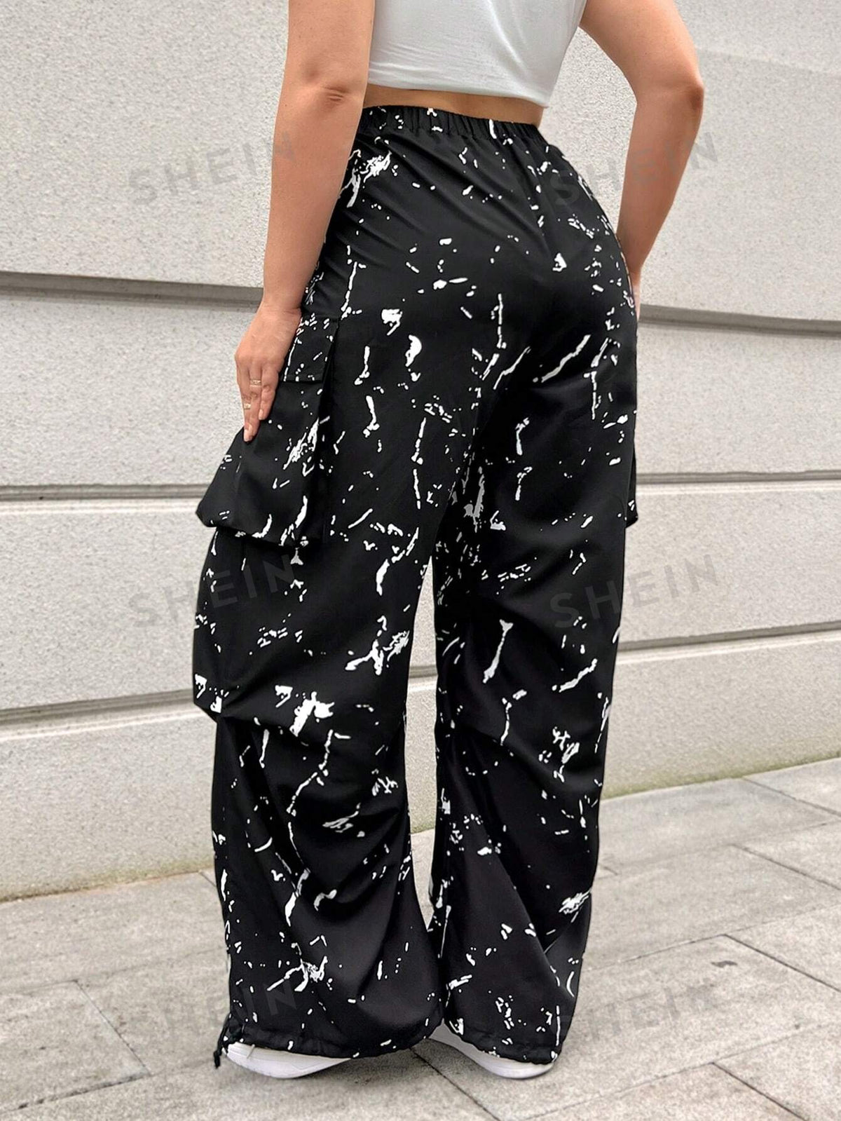 EZwear Plus Size Street Graffiti Workwear Pants With Ink Splatter Design