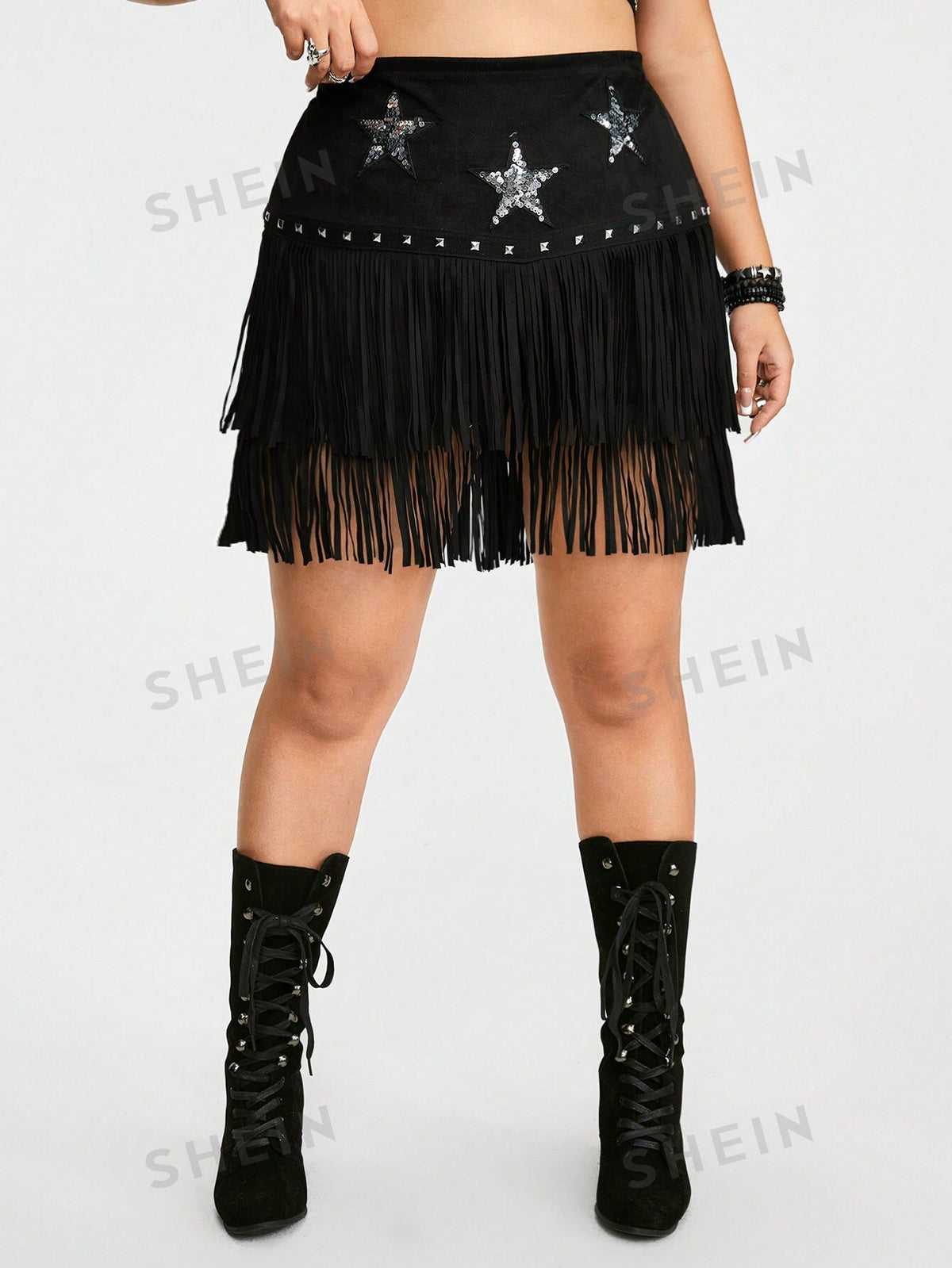 ROMWE Grunge Punk Plus Size Women's Vintage Western Holiday Style Double-Tiered Tassel Hem Shorts With Star & Sequin Ornament