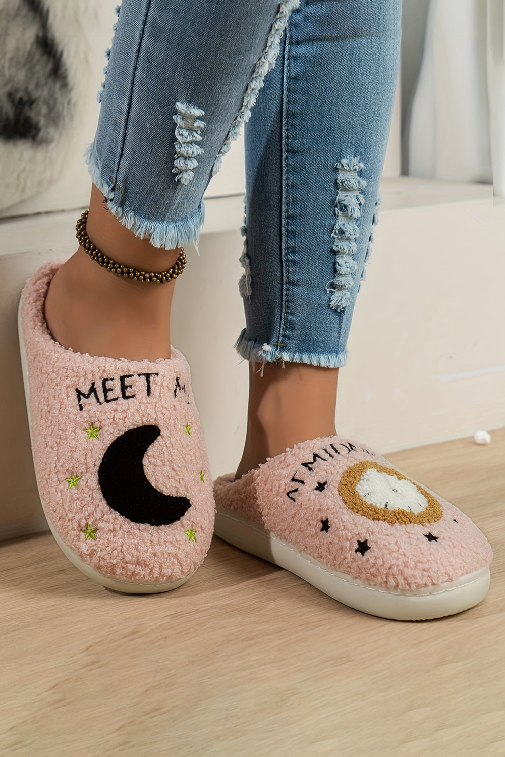 Parchment Cartoon Animal Plush Slippers