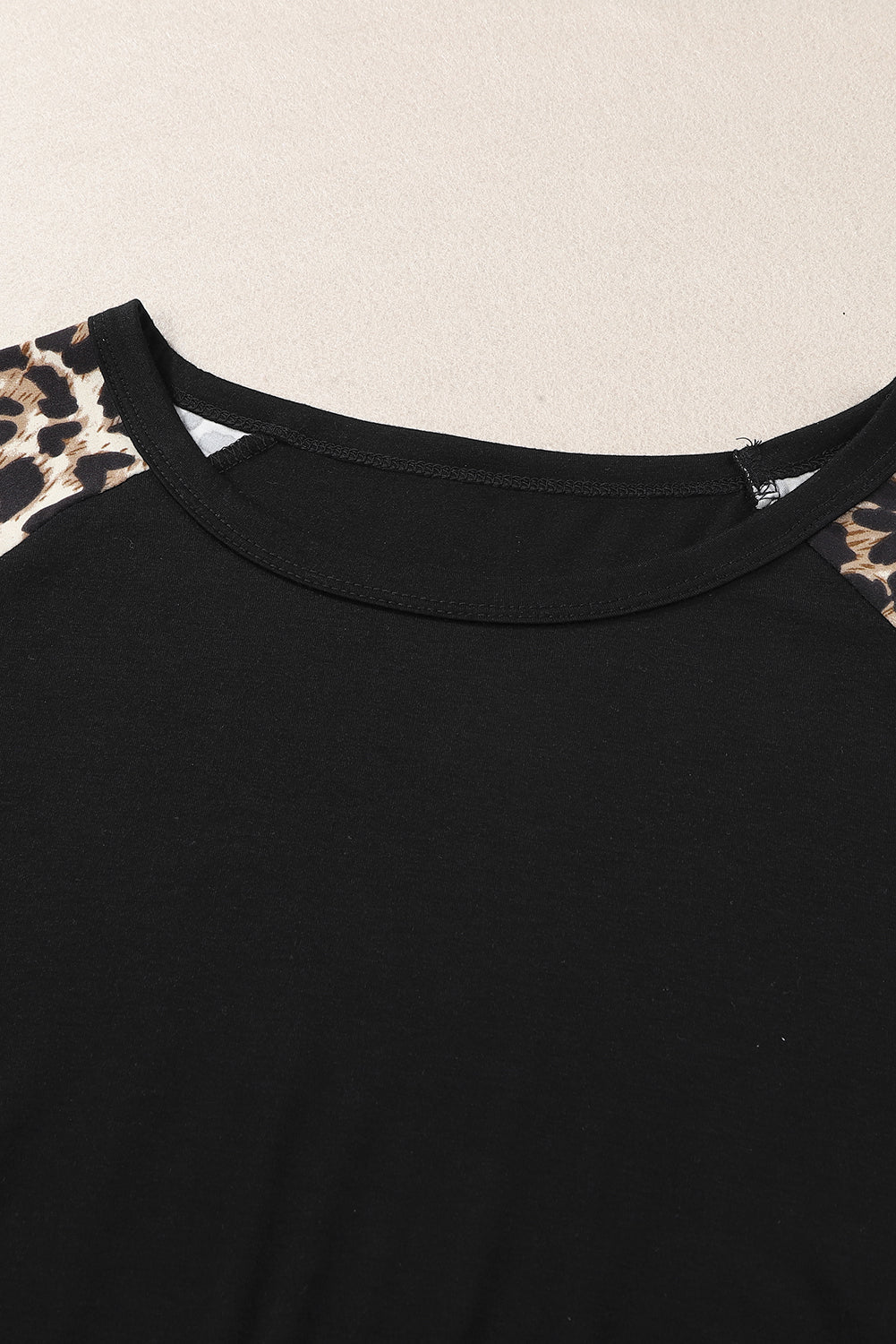 Black Casual Ruffled Leopard Sleeve Patchwork T-Shirt