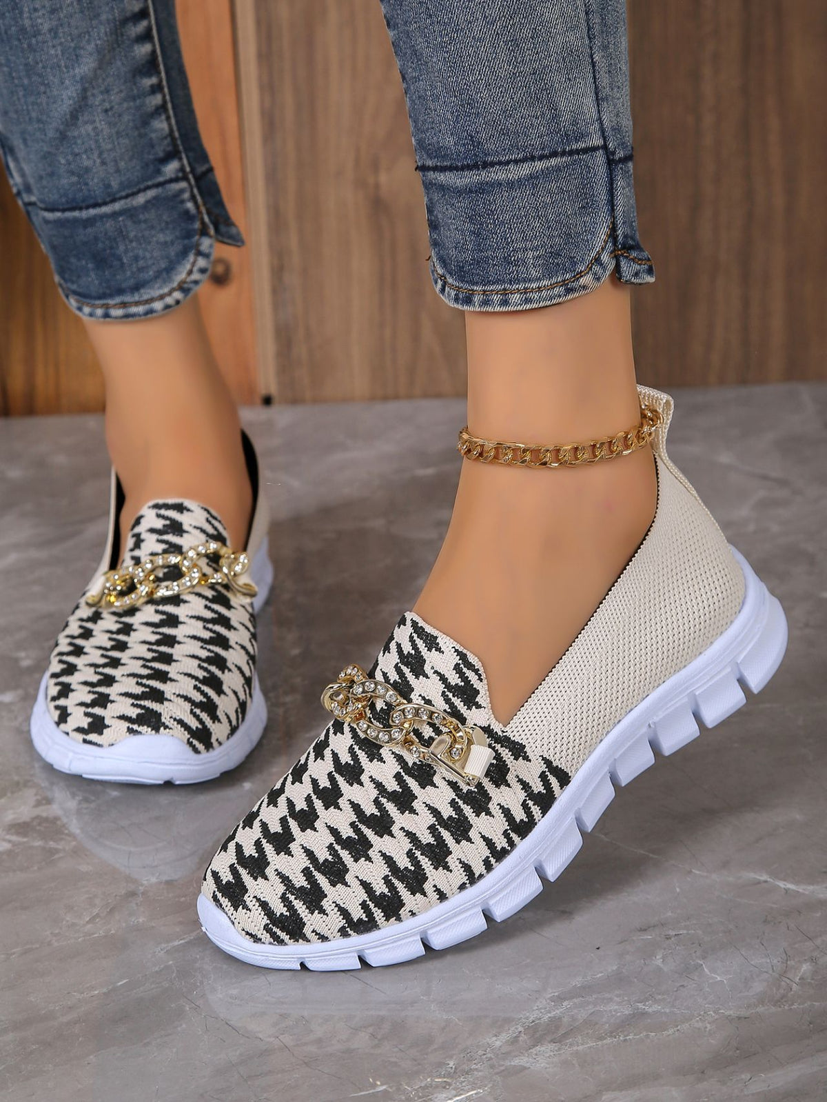 Houndstooth Print Chain Mesh Slip On Loafer Shoe Style Casual Sneakers