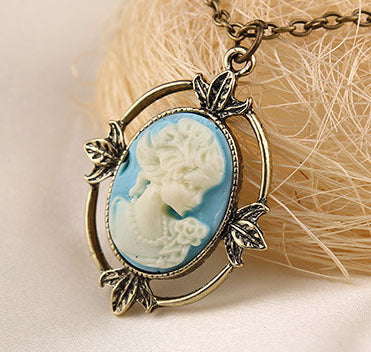 Alloy Gemstone Cameo Inspired Necklace