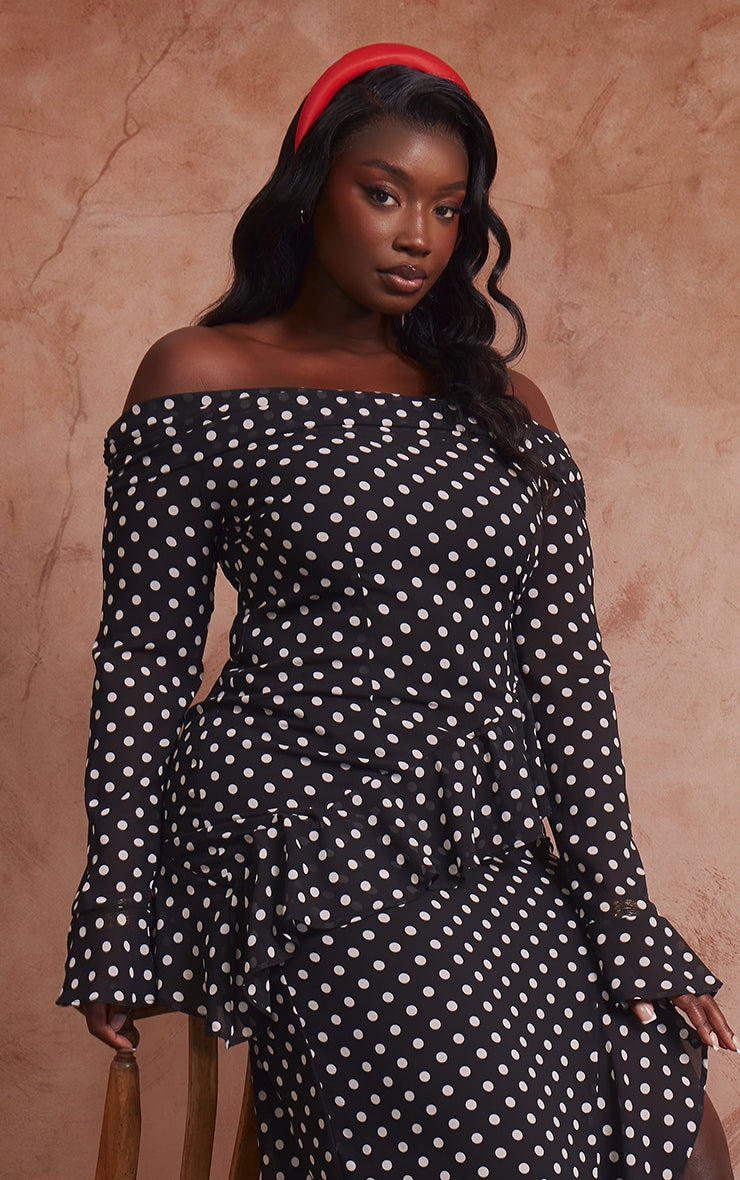 Plus Monochrome Polka Dot Long Sleeve Midaxi Dress