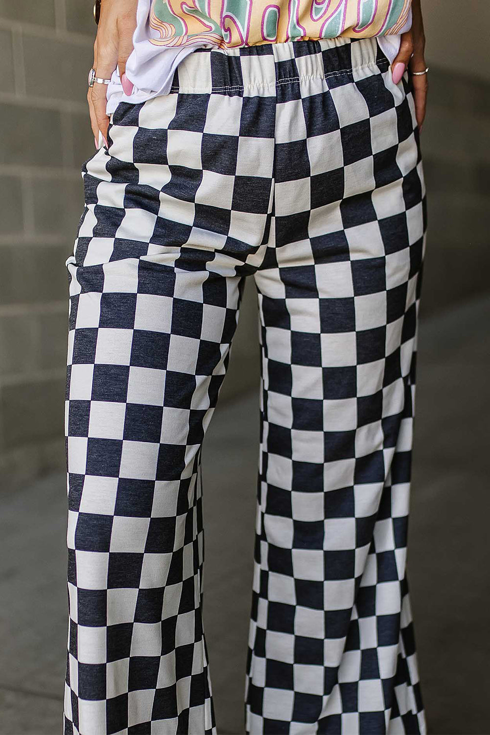 Pink Checkered Wide Leg Pants With Pockets