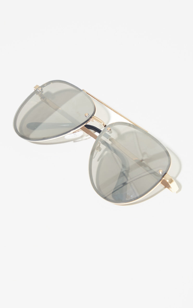 Silver Mirrored Aviator Sunglasses