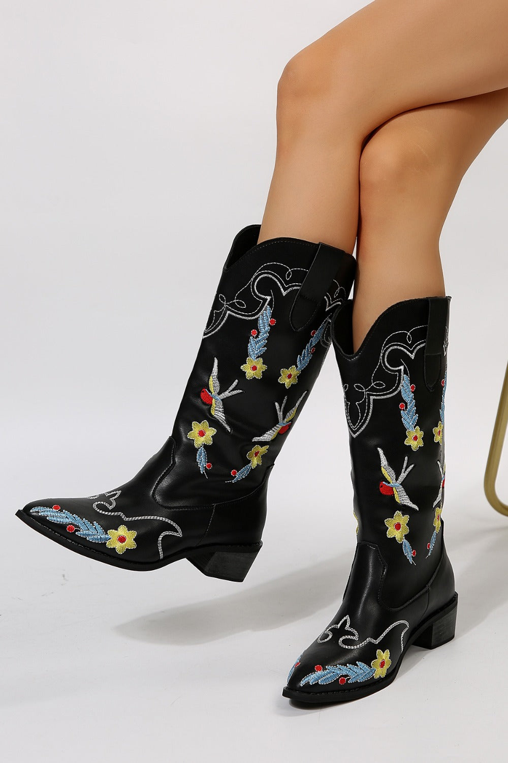 Embroidered Point Toe Block Heel Boots