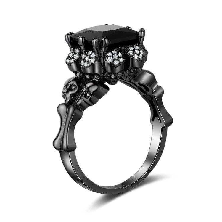 Vintage Simulated Onyx Skull Detail Gothic Inspired Ring