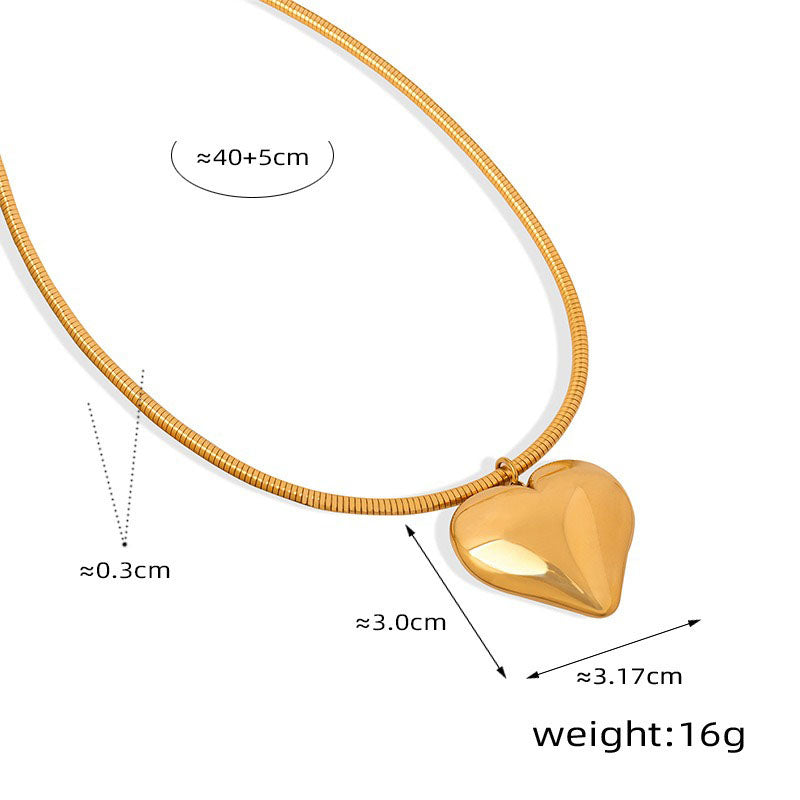 18K gold trendy fashionable love design light luxury style pendant necklace