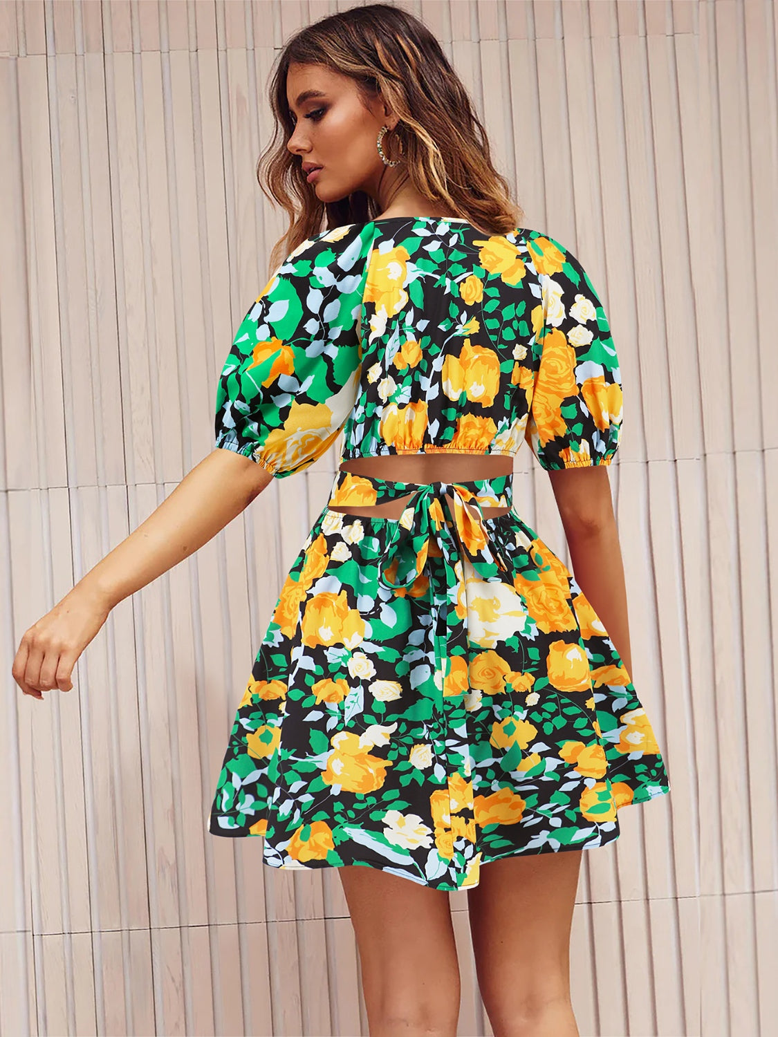 Bright Floral Printed V Neck Pleated Boho Short Sleeve Dress