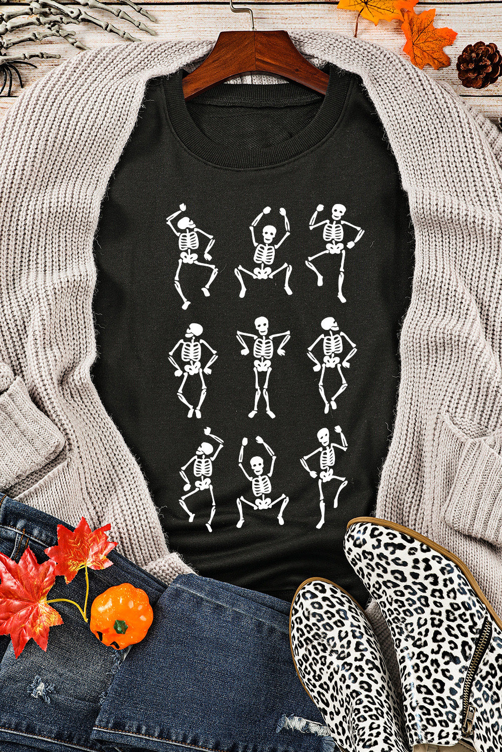 Black Dancing Skeleton Halloween Graphic Sweatshirt