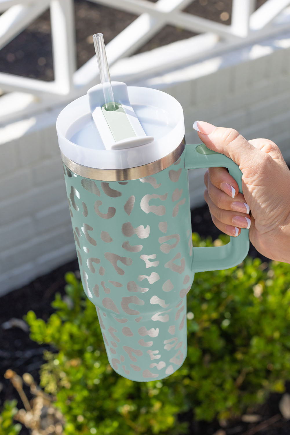 White 40oz Stainless Steel Portable Leopard Tumbler Mug With Handle