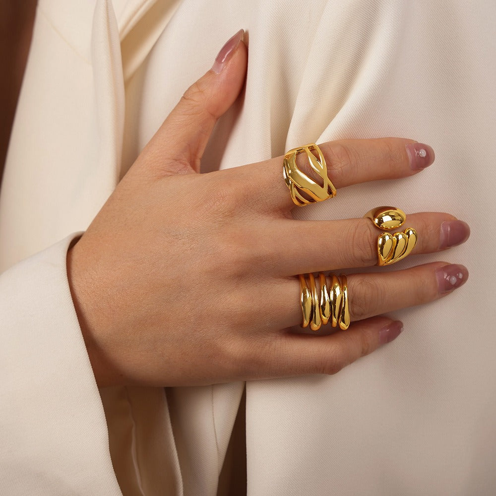 18K gold fashionable and personalized irregular-shaped multi-layered cross design versatile ring