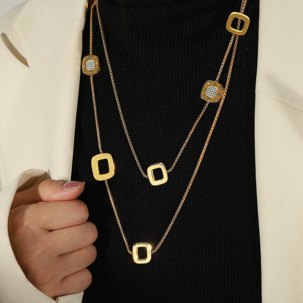 18K gold exquisite and dazzling geometric shape necklace with sweater chain design and light luxury style