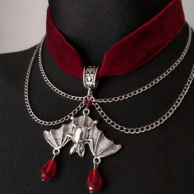 Goth Red Velvet Bat Victorian Gorgeous Punk Gothic Vampire Jewelry Fashion Party Choker Necklace